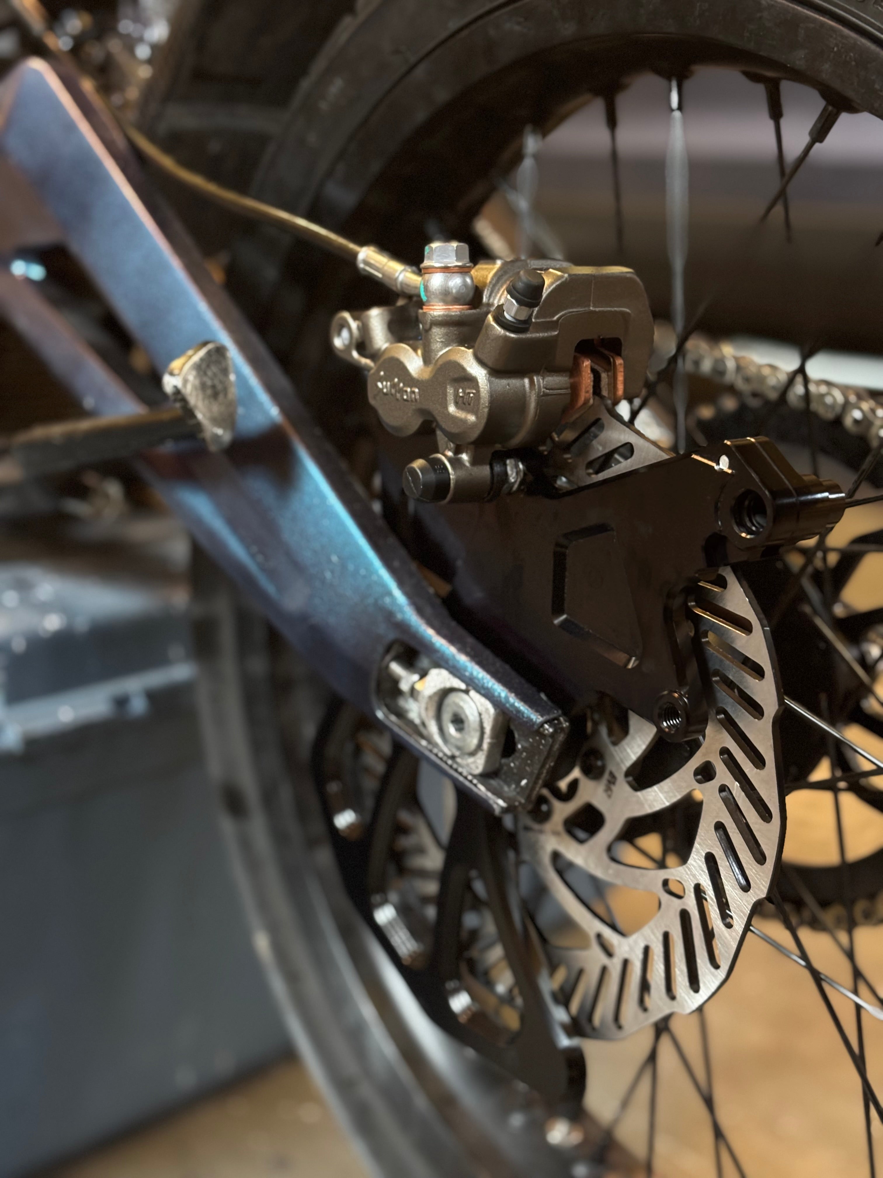 Surron Moto Brake Dual Caliper Bracket
